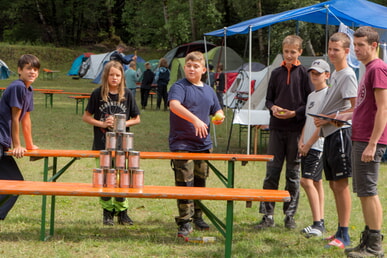 Gute Stimmung im „Regenlager“
